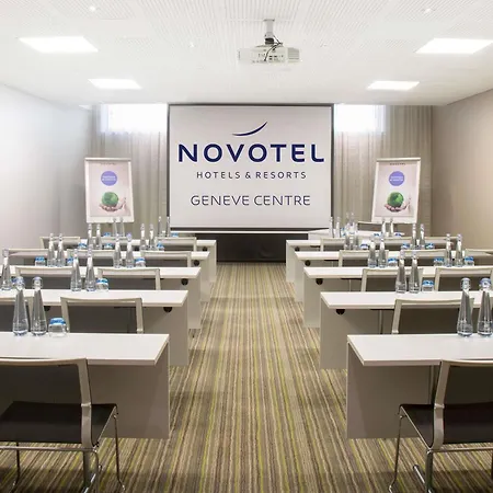 Hotel Novotel Centre 4*