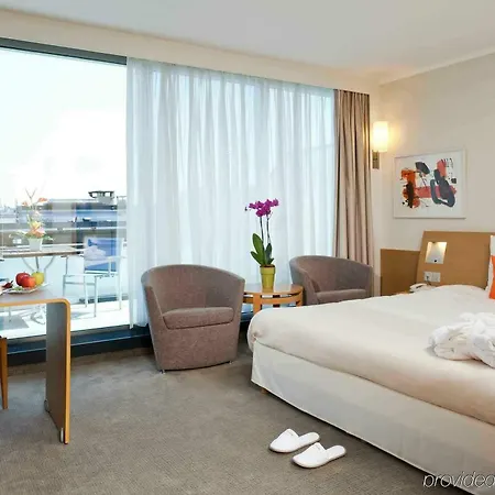 Novotel Centre 4* Ginebra
