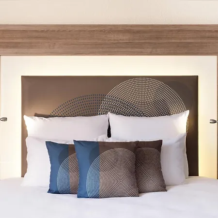 Hotel Novotel Centre 4*