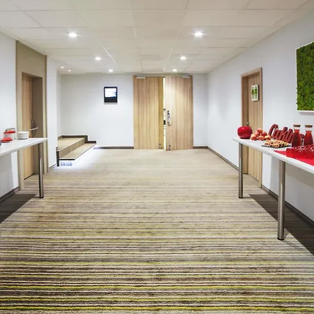 Novotel Centre Hotel 4*