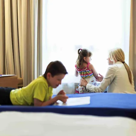 Hotel Novotel Centre 4*